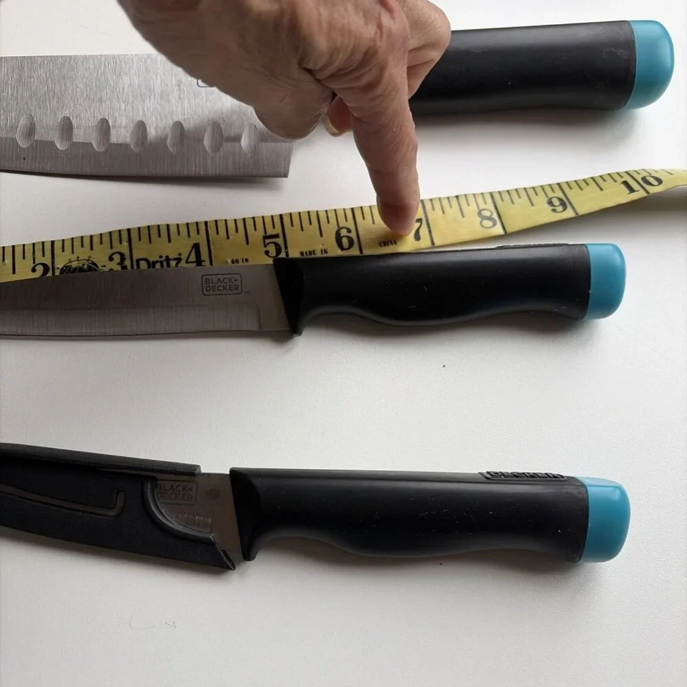 Black & Decker Essential Knife Set 4 Piece Stainless Steel Comfort Handle Covers